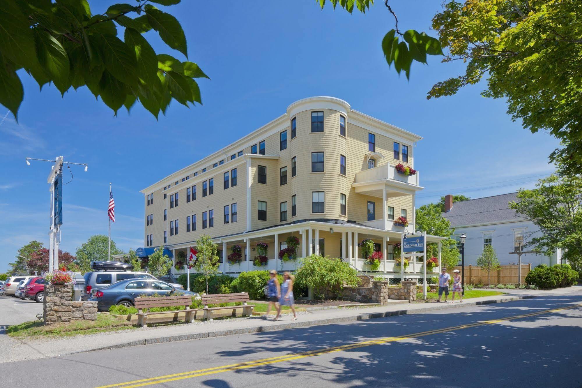 Colonial Inn Огънкуит Екстериор снимка